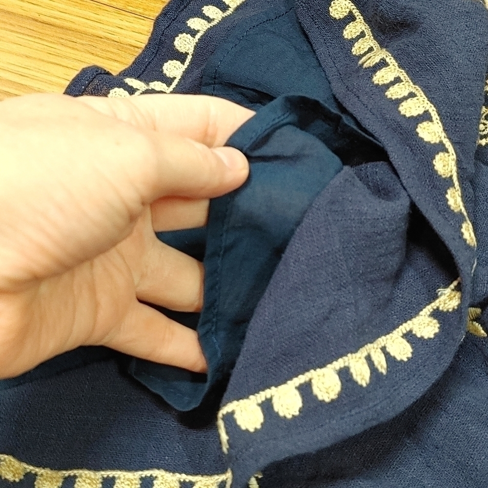 THML Navy Embroidered Sleeveless Tunic Top Medium - Picture 7 of 13